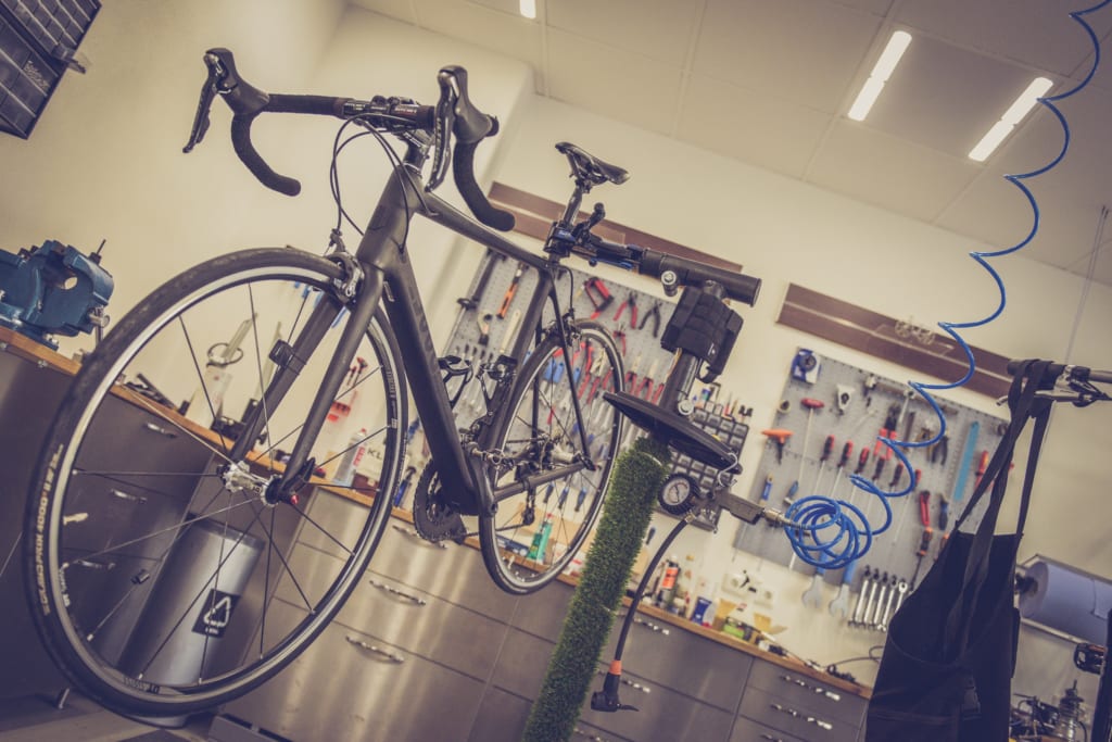 自転車　タイヤ　ペダル　交換