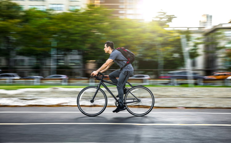 ロードバイクの最高速度を知る。スピードを上げるテクニックとは