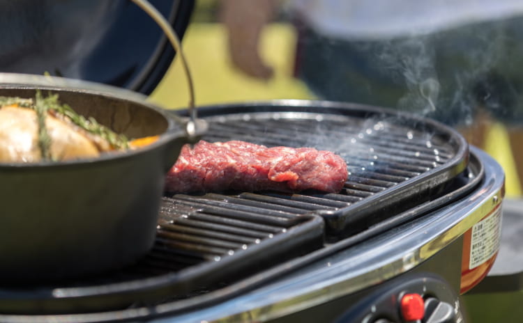 キャンプで美味しい料理を作るために。お気に入り鍋を見つけよう