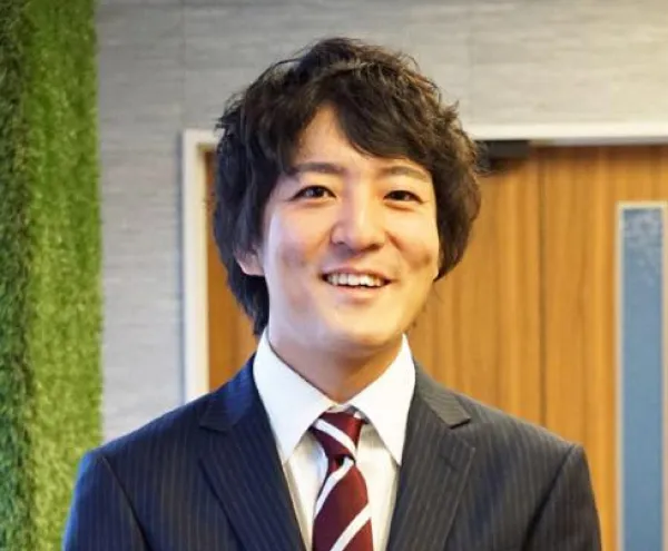 株式会社Live出版の斎藤健人